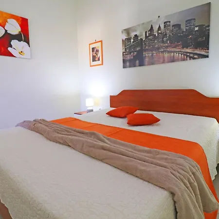 Casa Lucia A 4 Posti Lejlighed *