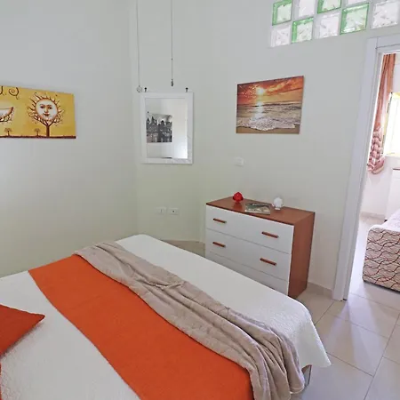 Casa Lucia A 4 Posti Lejlighed *