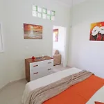 Casa Lucia A 4 Posti 아파트